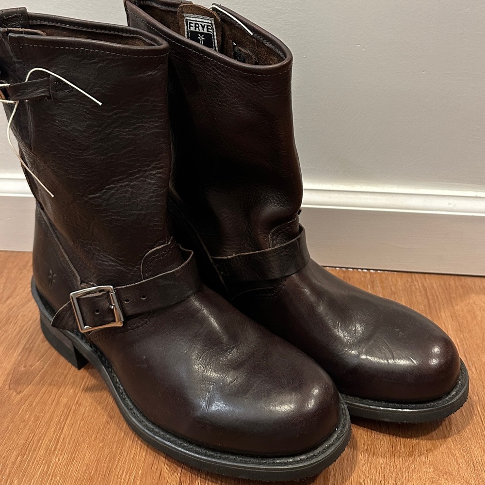 🆕wob Frye 12R Engineer, dark brown, Sz 9